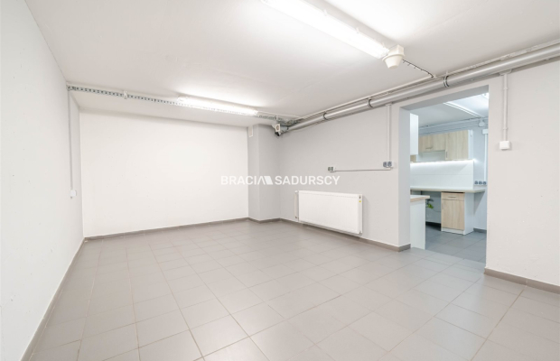 PRZESTRONNY LOKAL W NOWYM BUDOWNICTWIE NA KLINACH