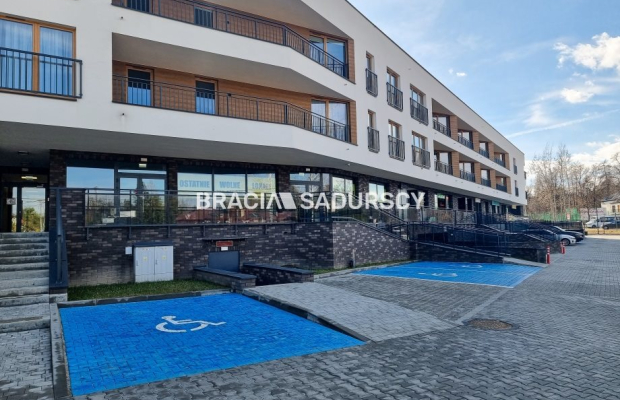 Lokal usługowy w Skawinie, Nowa Cena 7500 m2