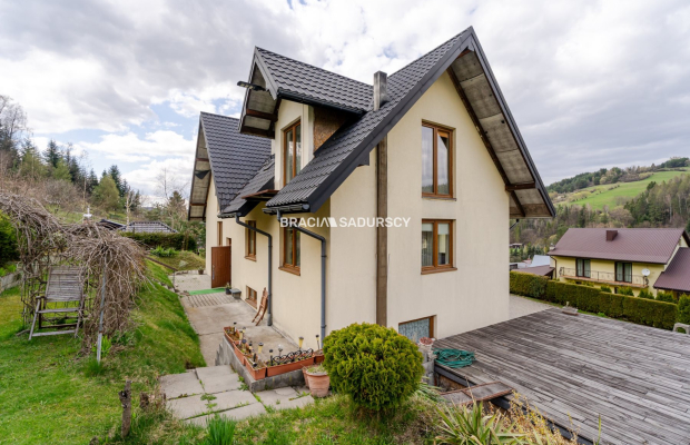 Pensjonat z potencjałem/Powroźnik-Muszyna-Krynica