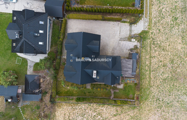 Pensjonat z potencjałem/Powroźnik-Muszyna-Krynica