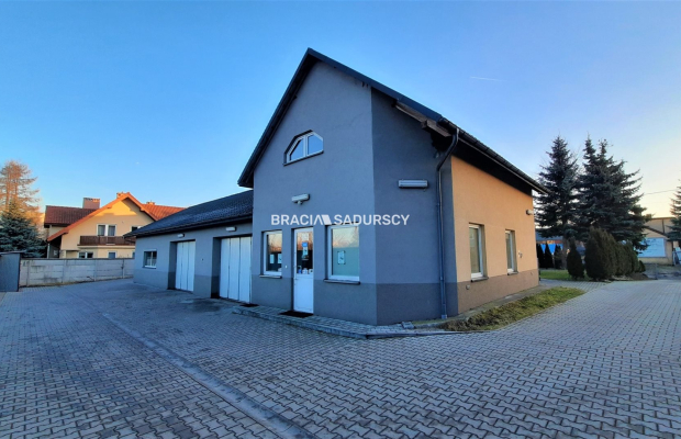 Budynek usługowy z zapleczem biurowym! Nowa Huta