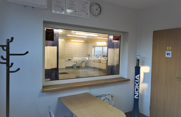 Budynek usługowy z zapleczem biurowym! Nowa Huta