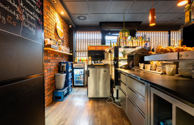 Dochodowa restauracja do odstąpienia