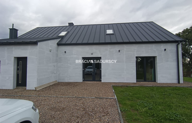 Do wynajecia budynek w Zagórzu