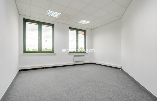 lokal biurowy 18,5 m2 pradnik Biały