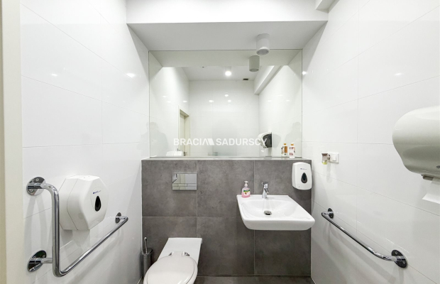 Lokal usługowo-biurowy, 170 m², Zabłocie, parter