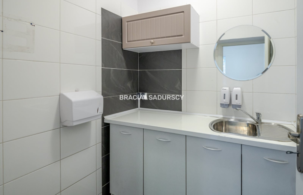 Zakopiańska, idealny na siedzibę firmy