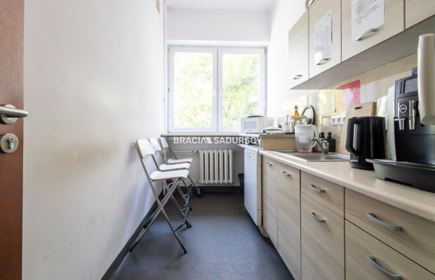 Bronowice, 217m2 biur + parking