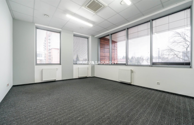 Powierzchnia biurowa z parkingiem - 250m2