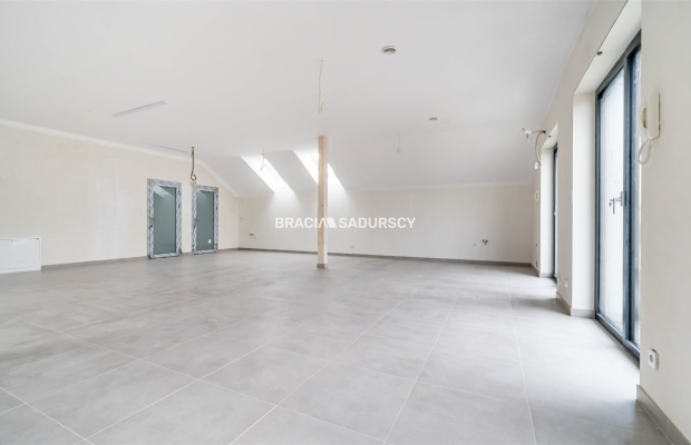 Lokal usługowy do wynajęcia - 100m2!!!