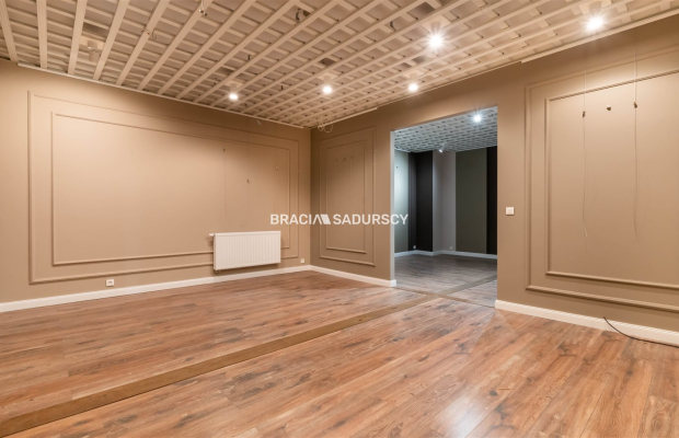 Lokal użytkowy- 340m2, rejon ul. Zakopiańskiej