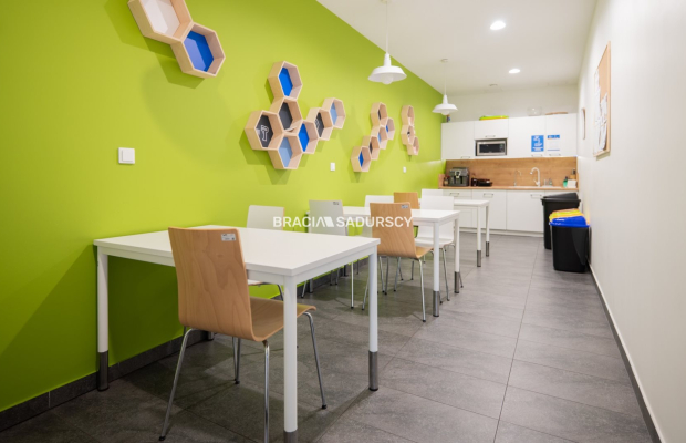 Lokal biurowo-magazynowy, 299m2, winda, dwa piętra