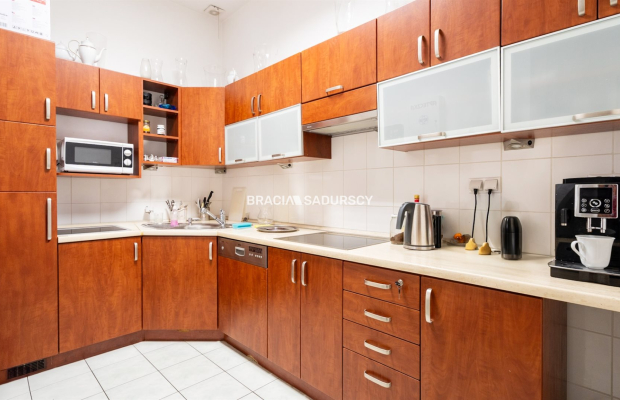 komfortowe biuro 90 m² dla firm