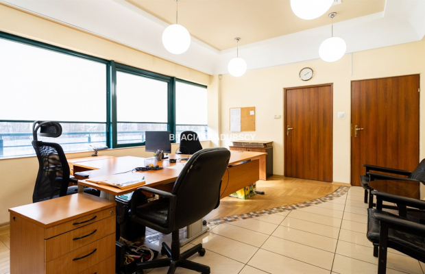 komfortowe biuro 90 m² dla firm