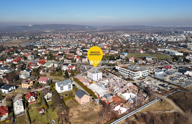 Open space/całe piętro w nowoczesnym biurowcu 1-P