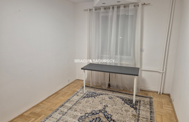 lokal na biuro, 64m2 na parterze,parking+tramwaj