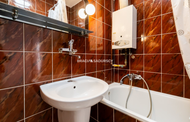 lokal na biuro, 64m2 na parterze,parking+tramwaj