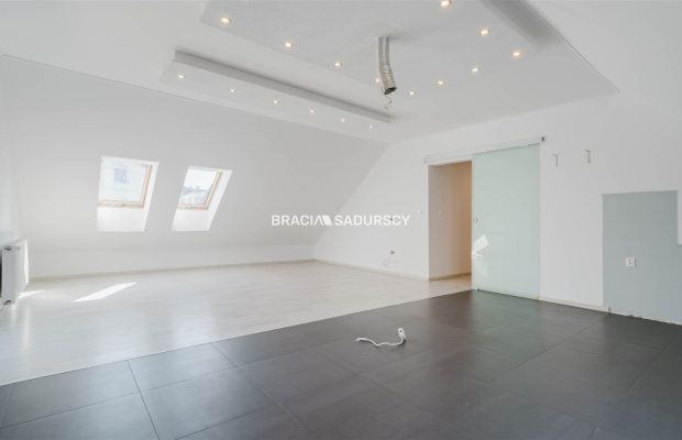 LOKAL DO WYNAJĘCIA DO WŁASNEJ ARANŻACJI -RUCZAJ 