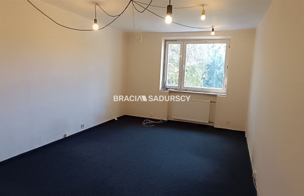 LOKAL 90M2 DO WYNAJĘCIA PŁASZÓW BAGRY