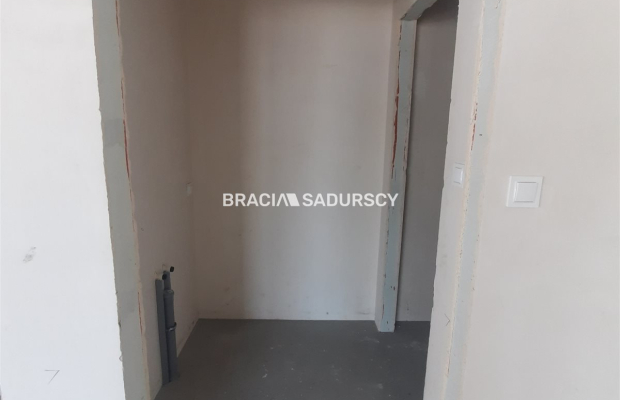 LOKAL USŁUGOWY DO WYNAJĘCIA CZARNOCHOWICE