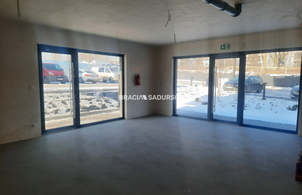 LOKAL USŁUGOWY DO WYNAJĘCIA CZARNOCHOWICE