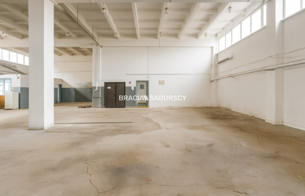 Warsztat o pow. 450 m2 w centrum Proszowic!