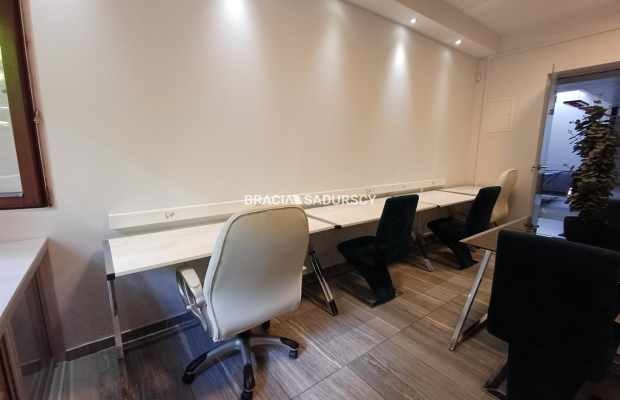 Wyposażony lokal biurowy | plac bohaterów getta