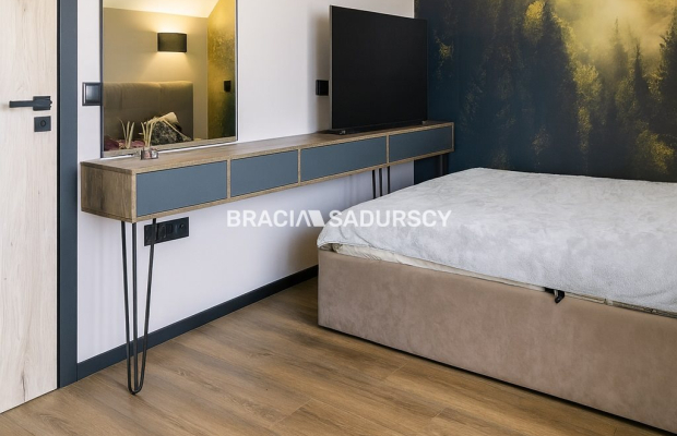 3 pok z ogródkiem w Modlnicy. 