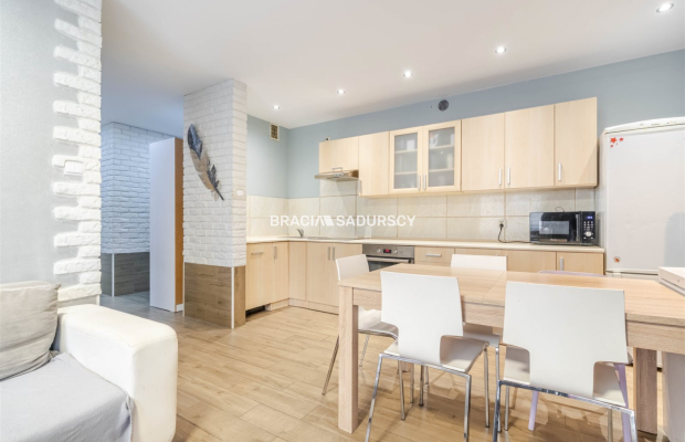 SŁONECZNE, 4-POKOJOWE Z DWOMA BALKONAMI