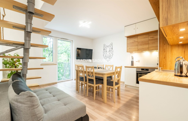 dwupoziomowe ok 80m2, Żabiniec