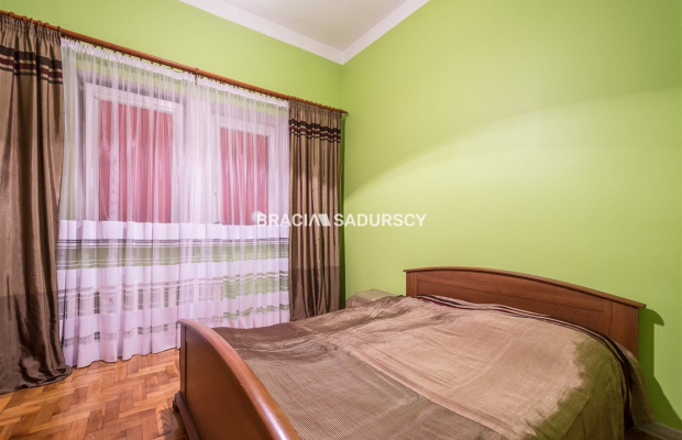 3 pok w samym centrum ul. Krowoderska