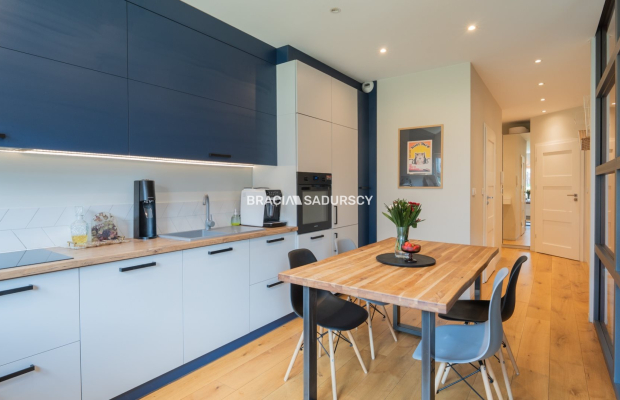 2-pok mieszkanie/Federowicza/garaż/kom.lok