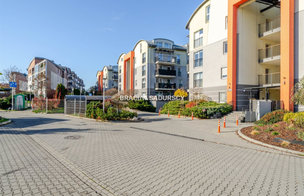 3-POKOJOWE Z DWOMA BALKONAMI NA RUCZAJU