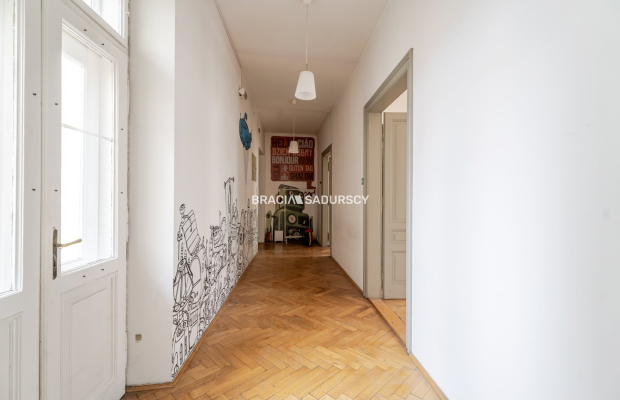 Okazja inwestycyjna na Starym Mieście, 125m2