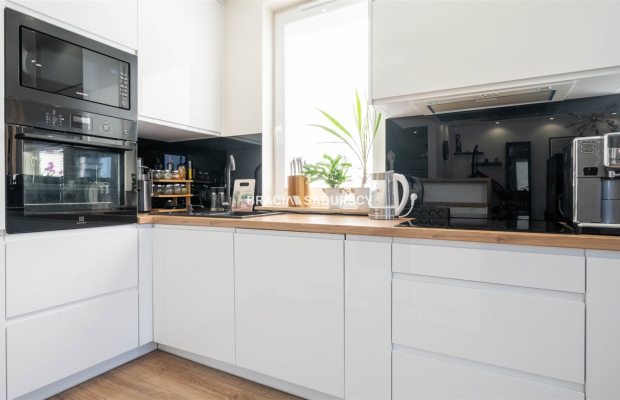 GUSTOWNE, Z DUŻYM BALKONEM W NOWYM BUDOWNICTWIE