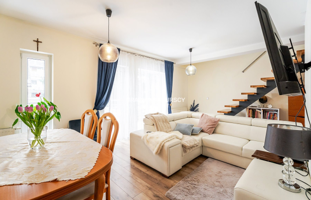 4-pok ul.Petrażyckiego/m.park.