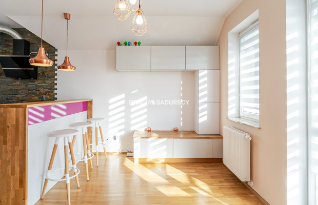 Sprzedam 3 pokoje, balkon, prywatne miejsce post.