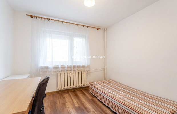 Sprzedam mieszkanie 62m2 z dużą piwnicą (3pok)