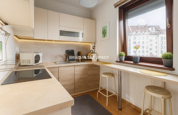 SŁONECZNE 3-POKOJOWE W ATRAKCYJNEJ LOKALIZACJI