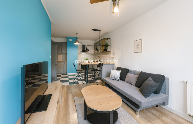 Sprzedam mieszkanie z ogrodem oraz garażem