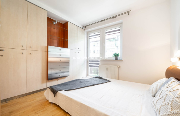 SŁONECZNE, ZADBANE 2-POKOJOWE, MIEJSCE PARKINGOWE