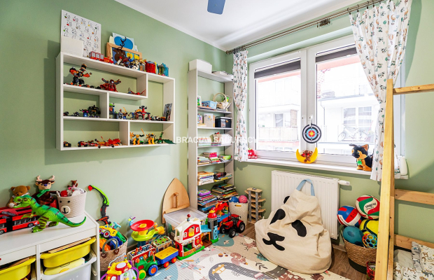 Fajne 3 pok z dużym balkonem - Dębskiego.