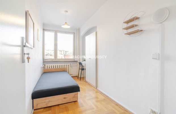 5-POKOJOWE, DUŻY BALKON, ATRAKCYJNA LOKALIZACJA