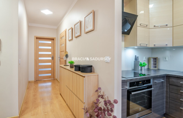 Przestronne/2-pok mieszkanie/Chełmońskiego/ogródek