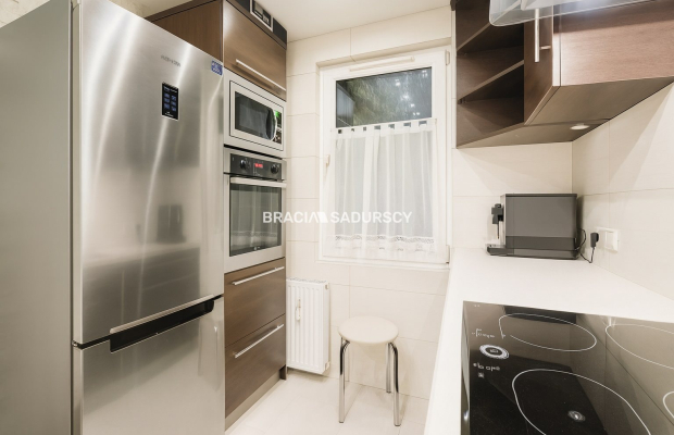 3pok (oddzielne) ok 45,5m2 os.Podwawelskie