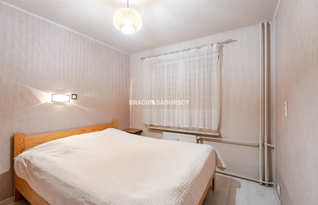 3pok (oddzielne) ok 45,5m2 os.Podwawelskie