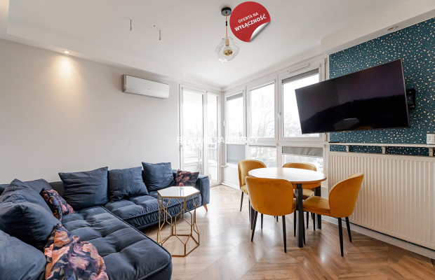 Komfortowe 3 pokoje z garażem oraz kom. lok.