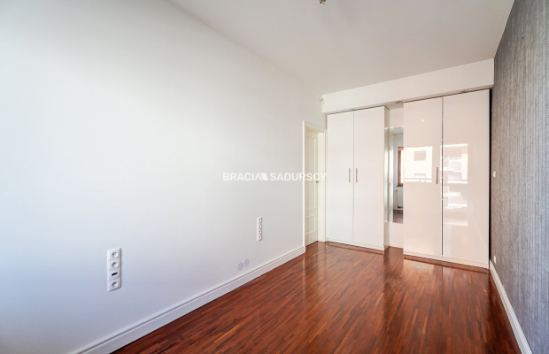 3 pok z dwoma Balkonami - ul.Poznańska 