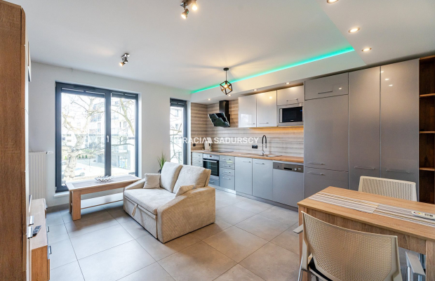 GUSTOWNE, ZADBANE 2-POKOJOWE NA RUCZAJU