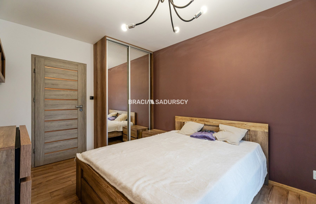 GUSTOWNE, ZADBANE 2-POKOJOWE NA RUCZAJU